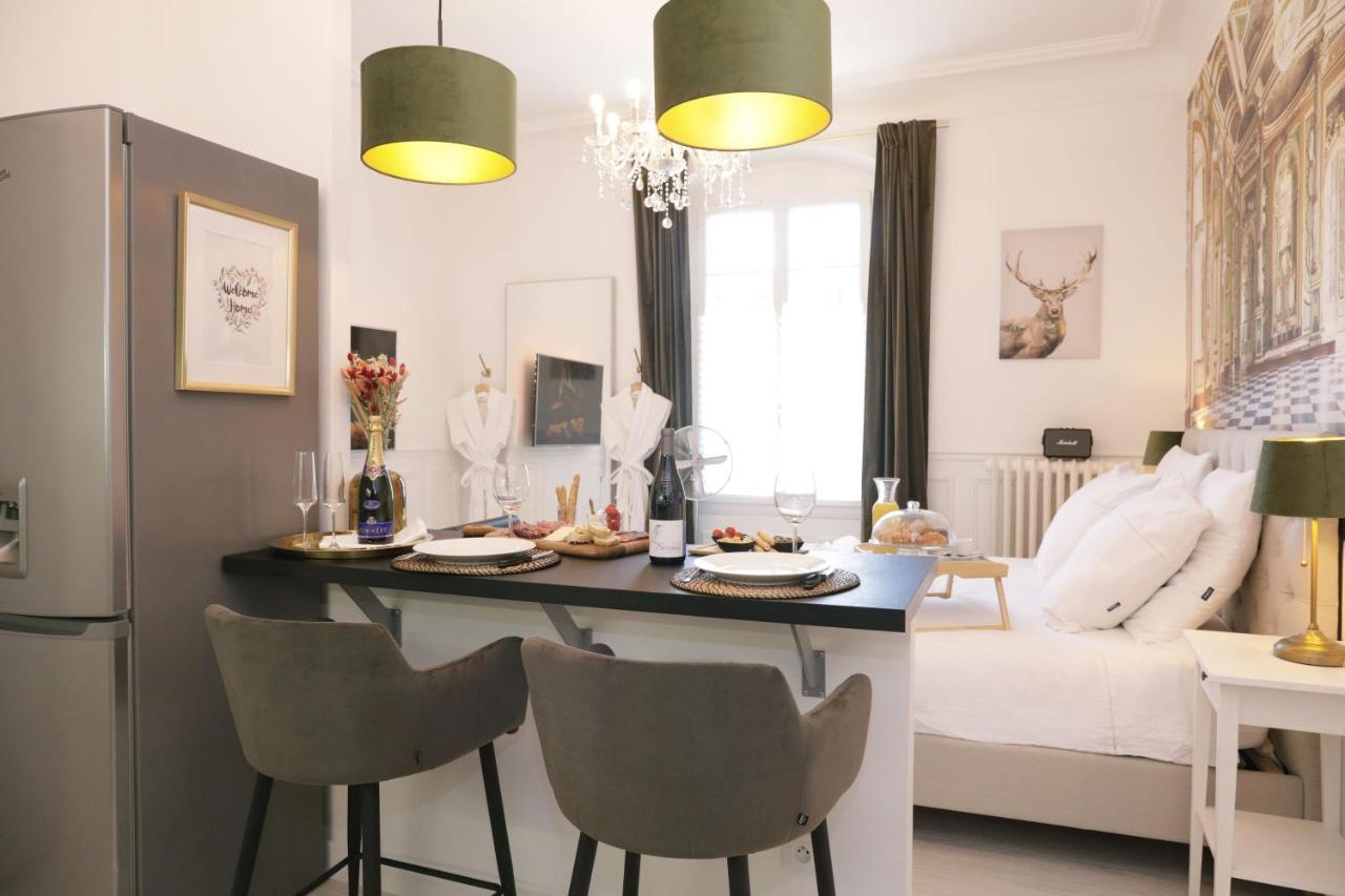 La Marquise - Cosy Flat - Jacuzzi - Senlis Apartment Senlis  Exterior photo